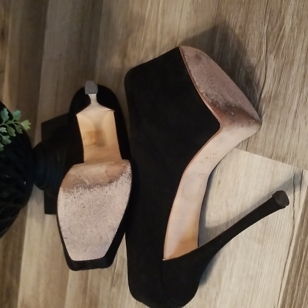 GIUSEPPE ZANOTTI BLACK SUEDE PEEP-TOE PLATFORM PUMPS - Size 8 - Picture 5 of 5